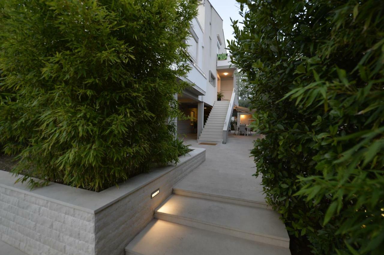 Rooms Villa Ropus Novalja Exterior foto